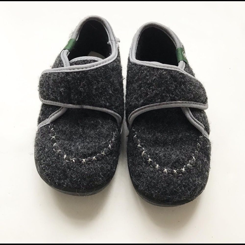 Kamik gray slippers VGUC  size 12 - Picture 5 of 10